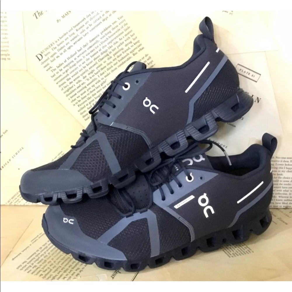 On Cloud OC Running Monochrome Waterproof Midnight Blue US 11 / EUR 43 - Picture 3 of 8